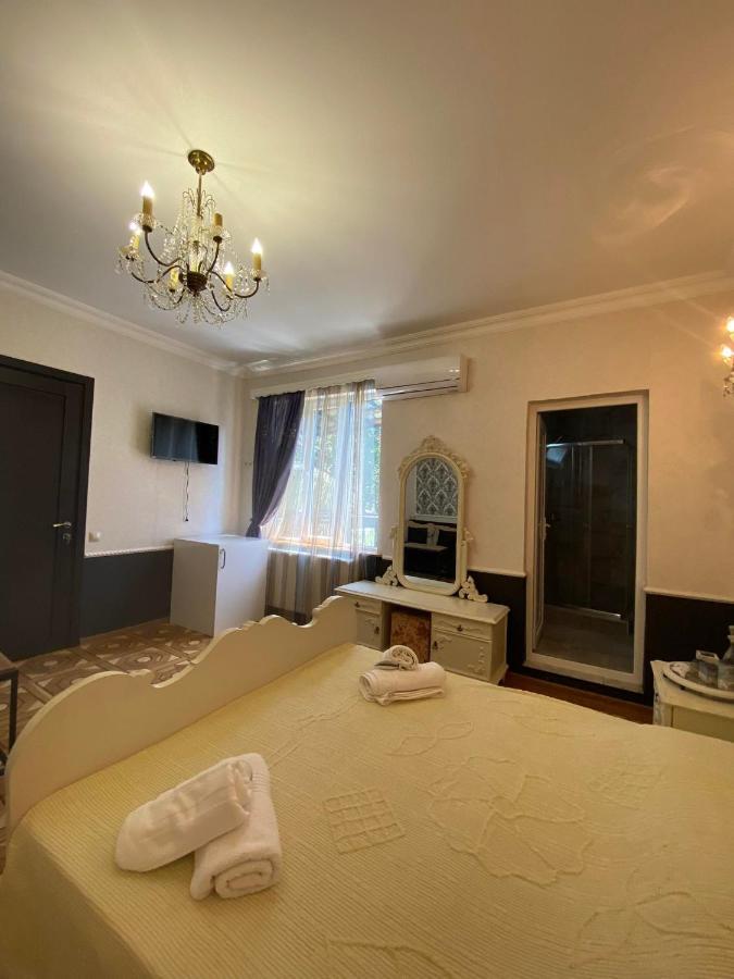 Дом 8 Apartment Tbilisi Ngoại thất bức ảnh
