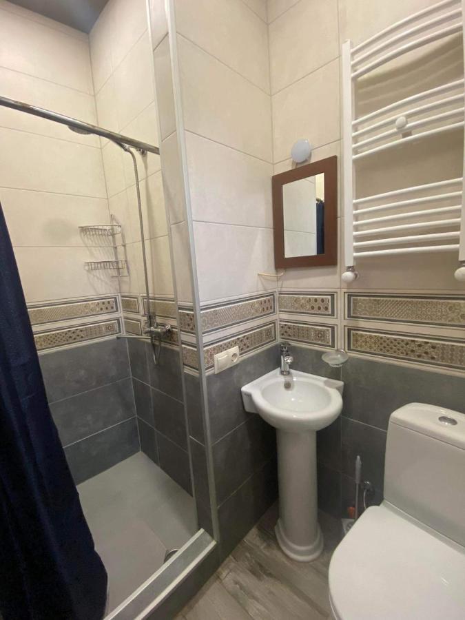 Дом 8 Apartment Tbilisi Ngoại thất bức ảnh