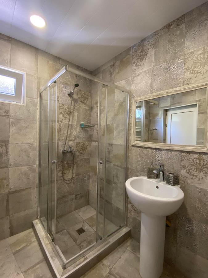 Дом 8 Apartment Tbilisi Ngoại thất bức ảnh