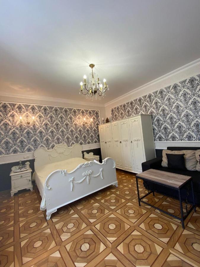 Дом 8 Apartment Tbilisi Ngoại thất bức ảnh